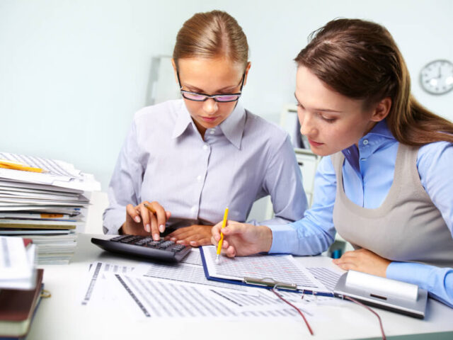 How Bookkeeping Helps Small Businesses in Houston to Scale and Grow