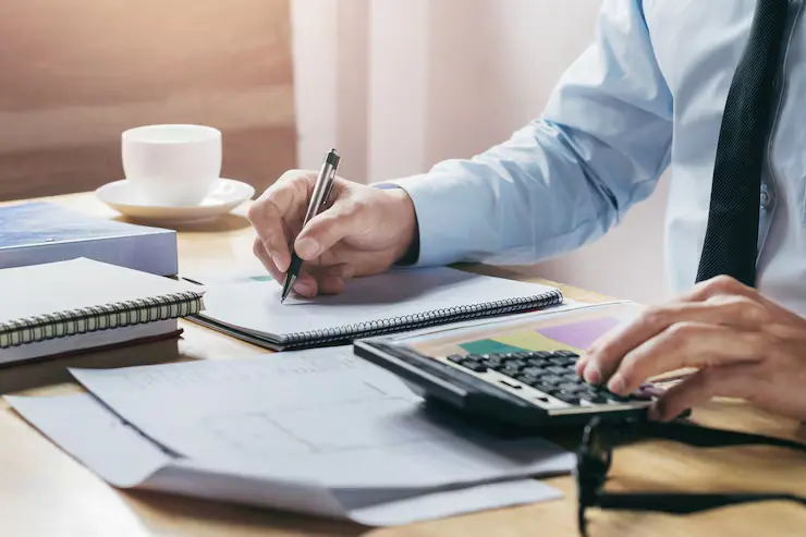 Monthly Bookkeeping: The Key to Success for Small Businesses
